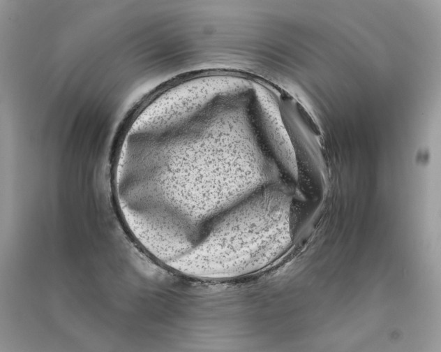 X0000090761072200708172043