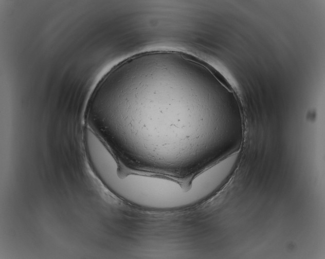 X0000092280996200710121400