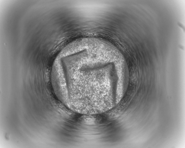 X0000093210658200710241158