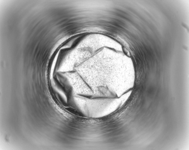 X0000093210947200710241154