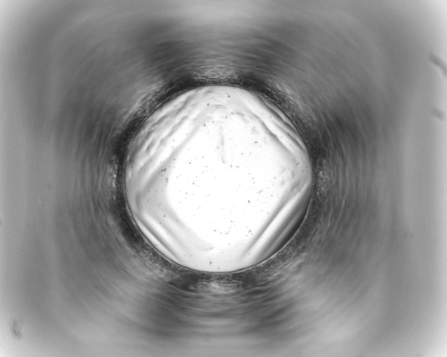 X0000093230739200710241235