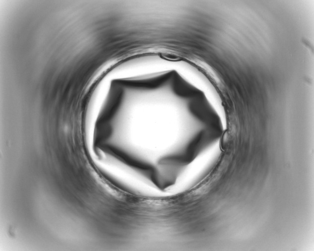 X0000093230910200710241233