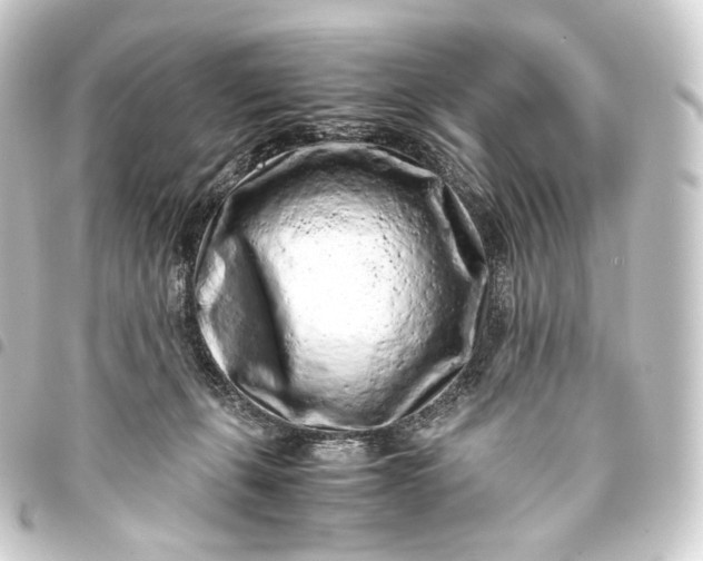 X0000093430271200711021040