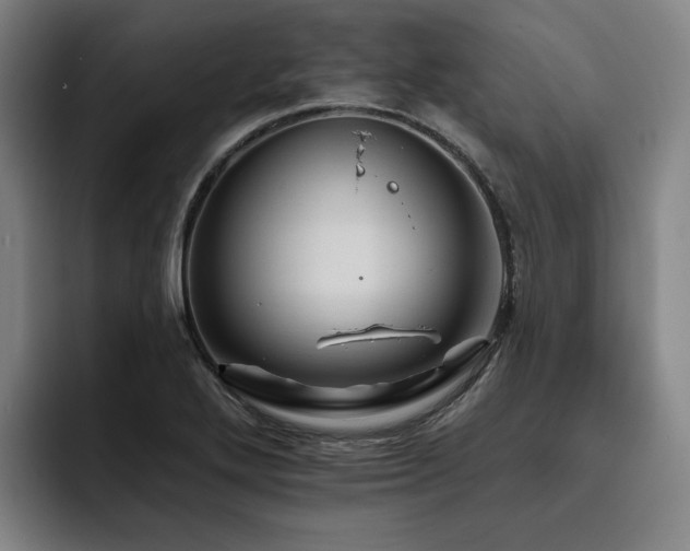 X0000093471272200710121418