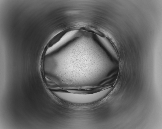 X0000093501042200711091659