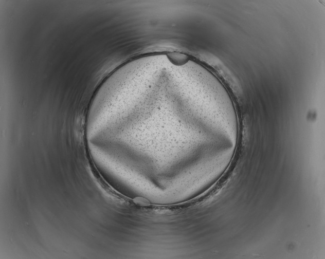 X0000093721233200711060930