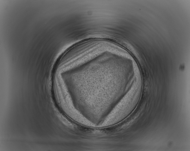 X0000094340787200711241851