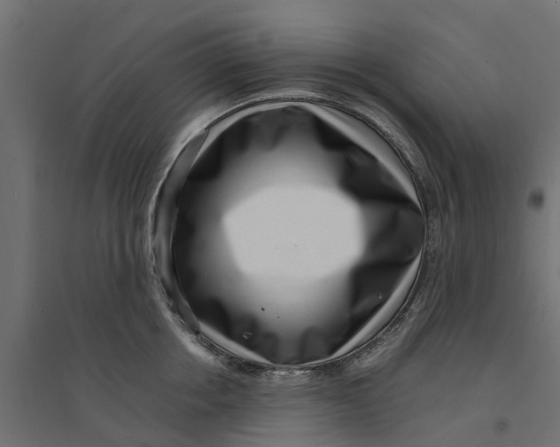 X0000094340858200711241850