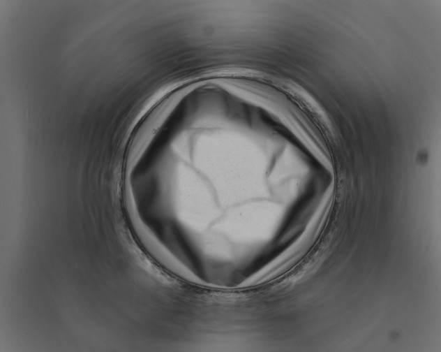 X0000094340860200711241850