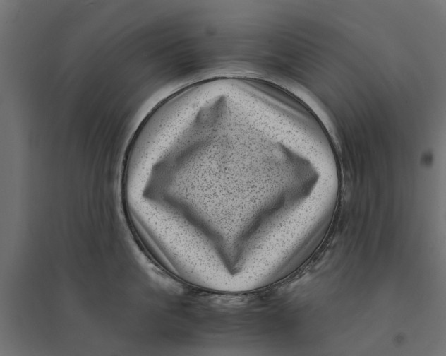 X0000094340861200711241850