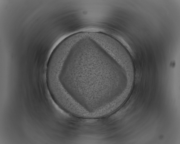 X0000094341484200711241840