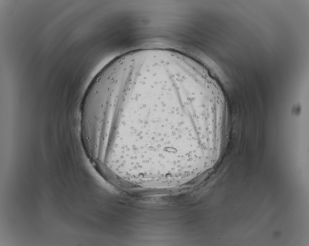 X0000094351476200711301350