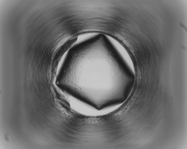 X0000094771137200712071127