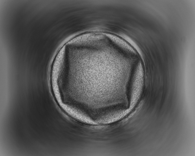 X0000094821437200712071237