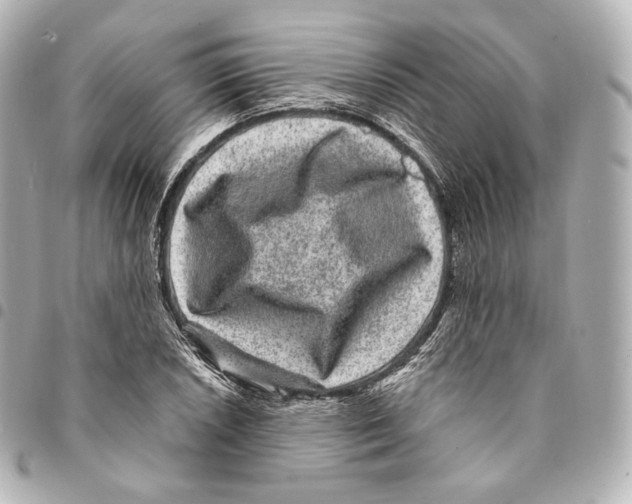 X0000094961026200712271715