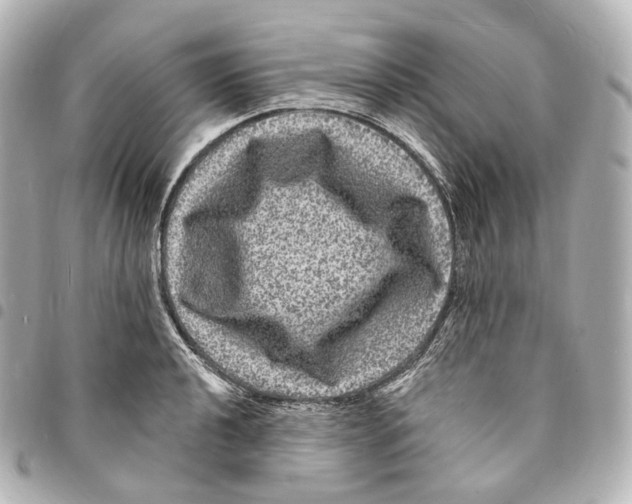 X0000094961040200712271715