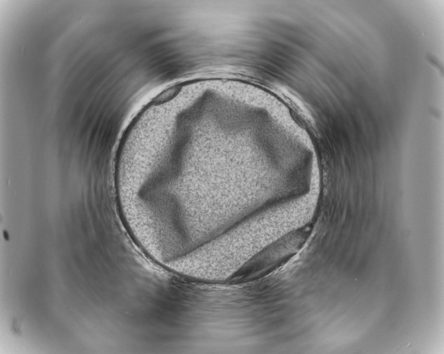 X0000094961192200712271713