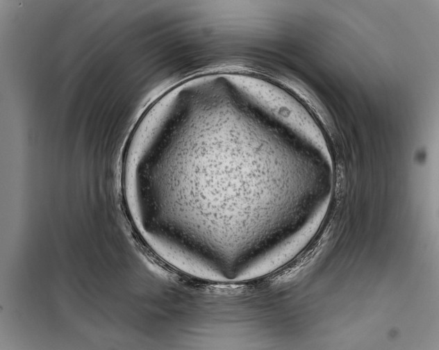 X0000099430858200805301427