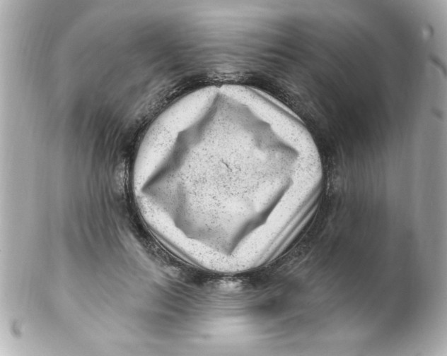 X0000102310647200808152042