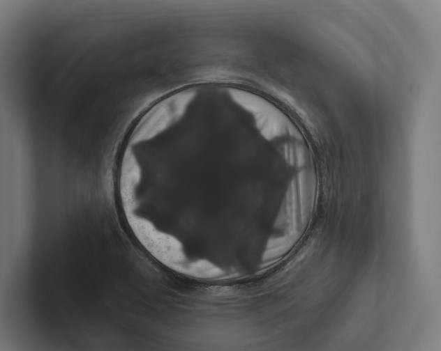 X0000102311463200808221436