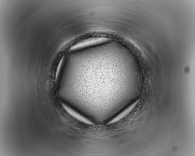 X0000102340775200808151727