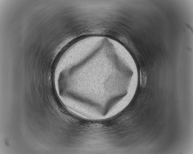 X0000102800483200809081115