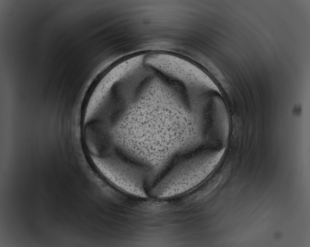 X0000102830939200809081152