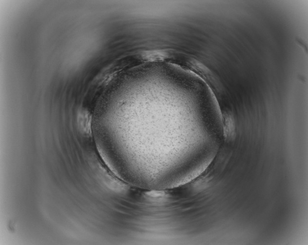 X0000103270477200809122140