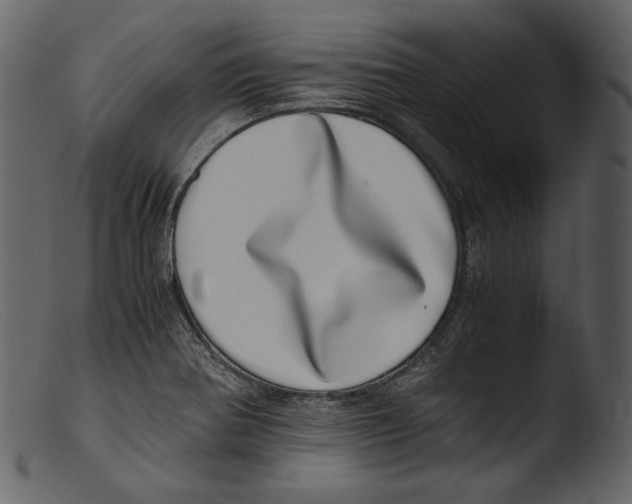 X0000103271370200809261152