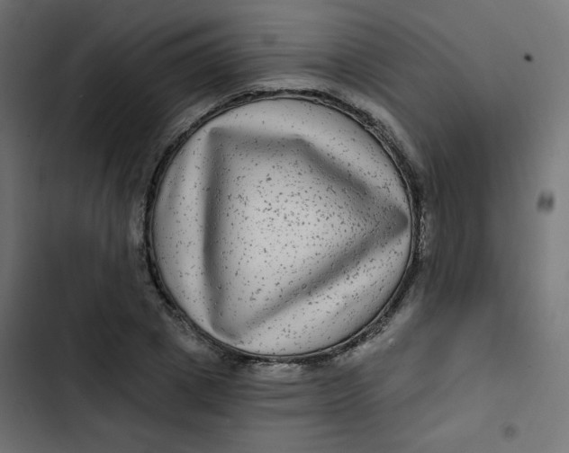 X0000103320833200809261134