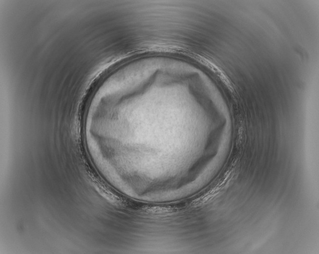 X0000111041027200907161340