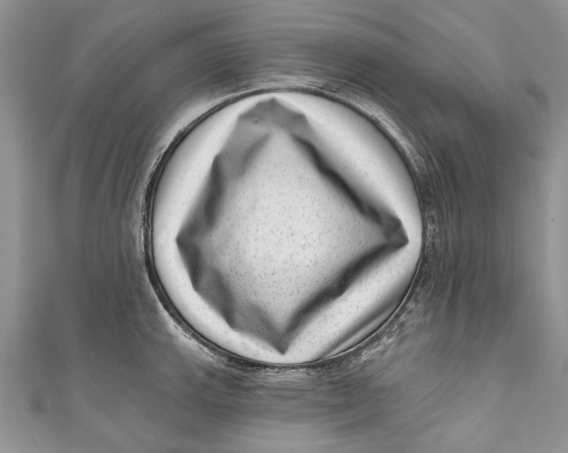 X0000111041143200907161339