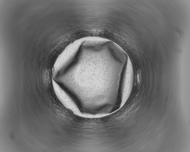 X0000111041347200907161336