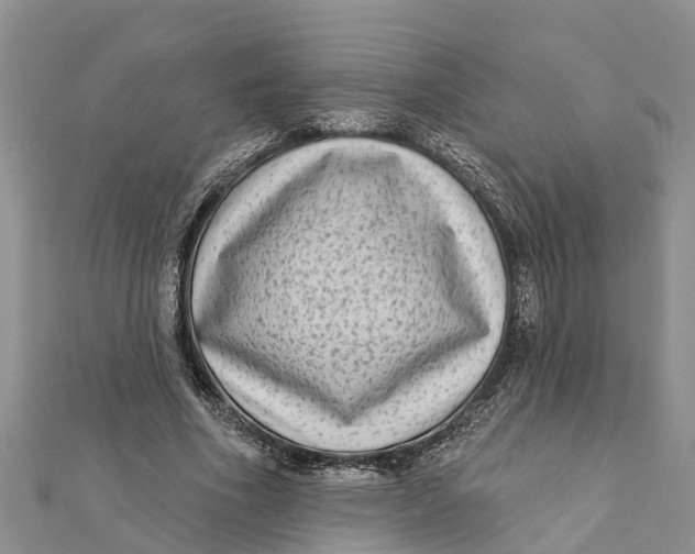 X0000112180586200908281403