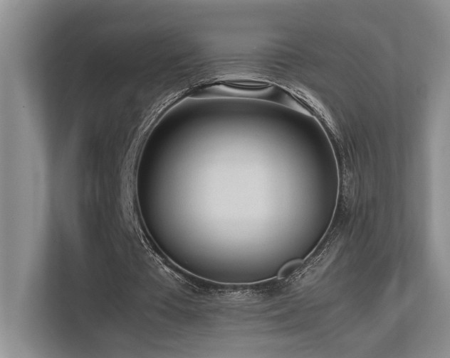 X0000112730385200908201330