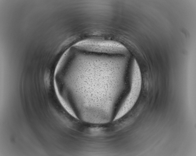 X0000113330216200910051153