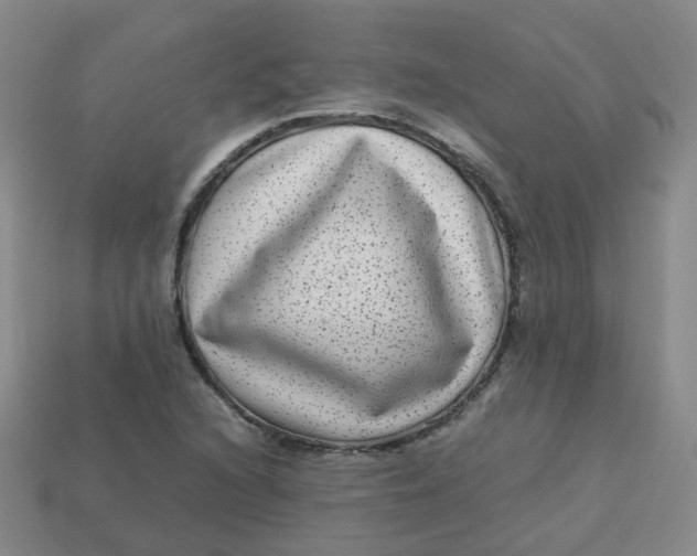 X0000113331216200910051139