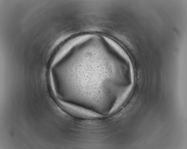 X0000113331404200910051136