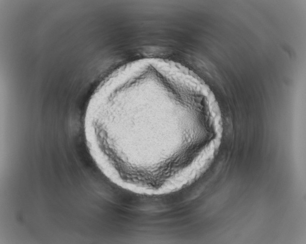 X0000113330367200910131153