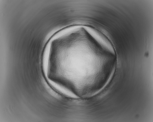 X0000113860803200910151235