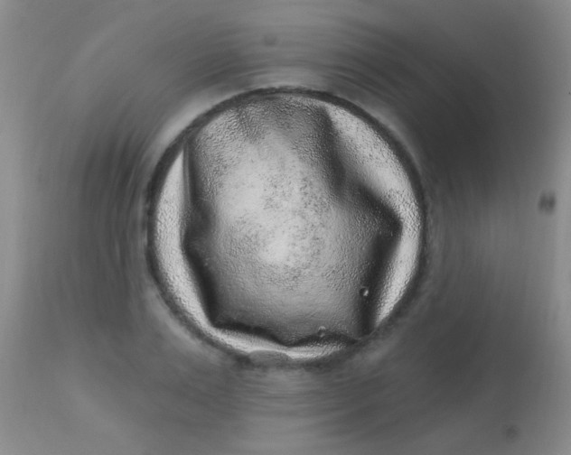 X0000113860983200910151232