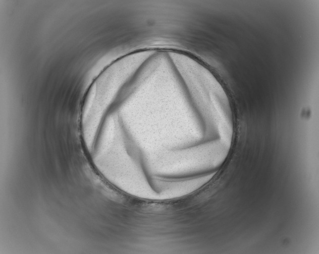 X0000114011374200910231805