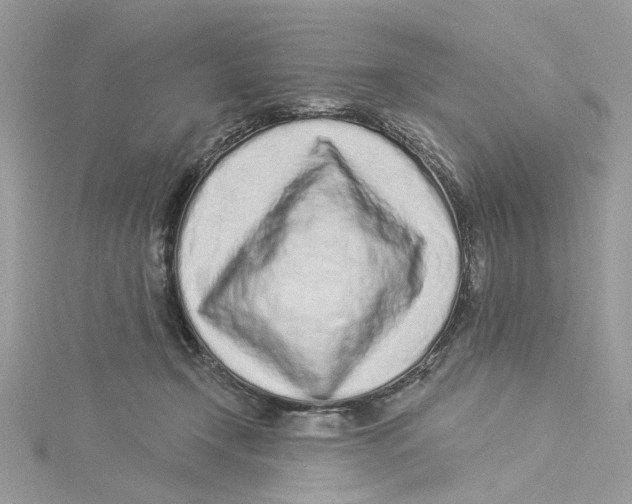 X0000114490366200911161217