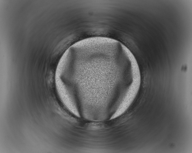X0000115370077200911241250
