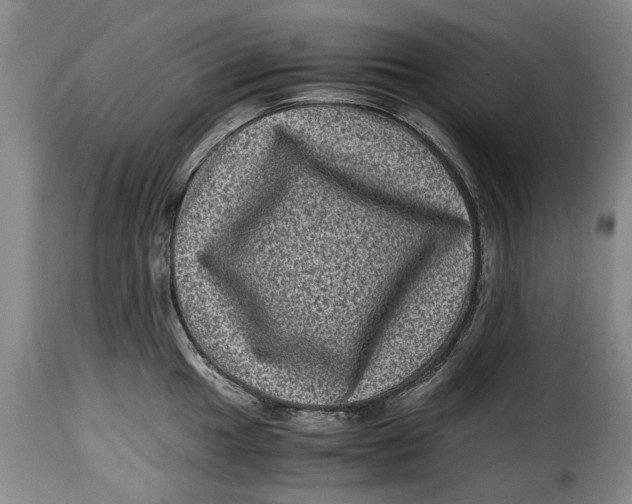 X0000115371049200911241236