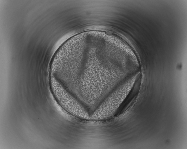 X0000115371050200911241236