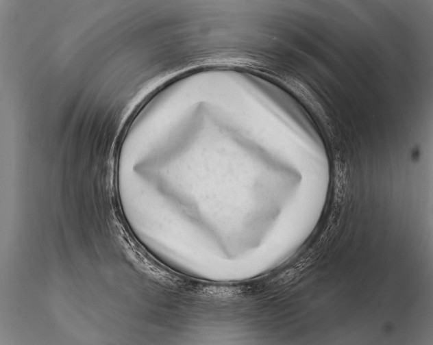 X0000115671044200912031351