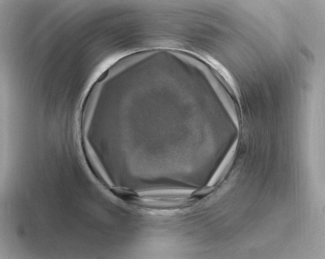 X0000116451389201001051216