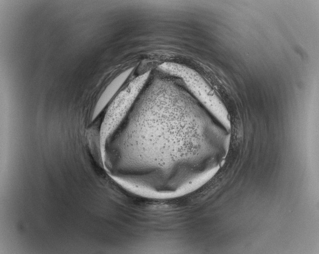 X0000116640759201001041031