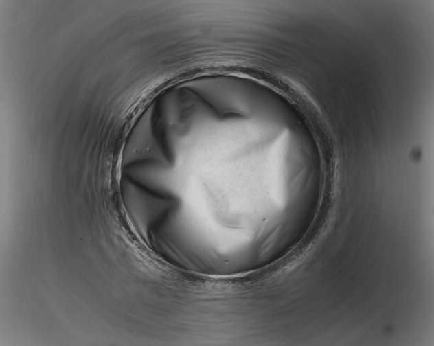 X0000116660777200912291636